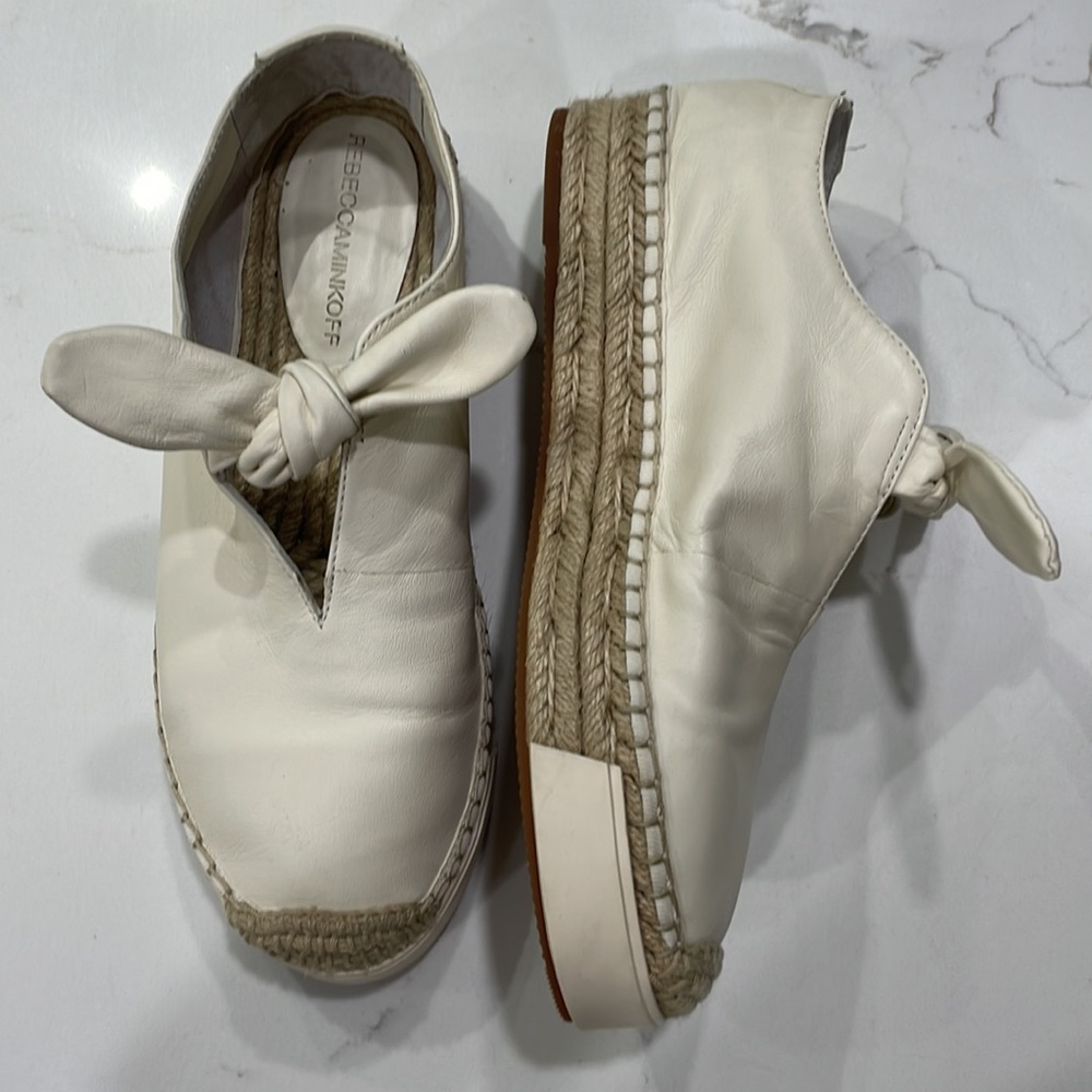 Rebecca Minkoff Gia Espadrilles Cream with tie closure Size 6.5.